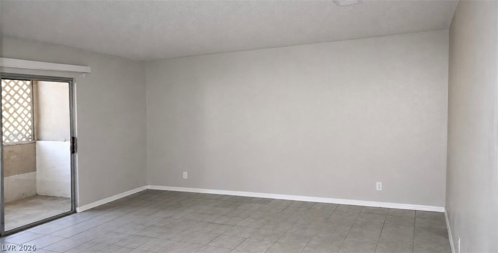 2762 Sidewinder Lane - Photo 3