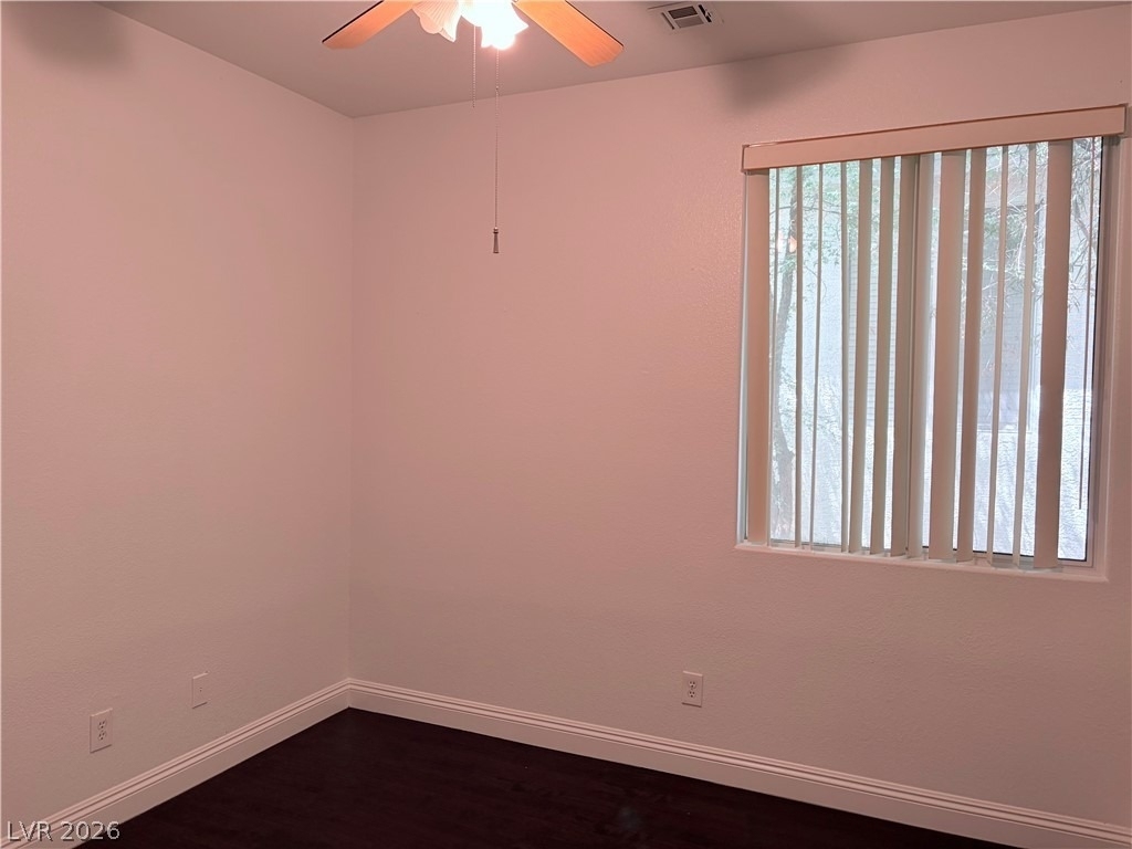 8071 Sapphire Cove Avenue - Photo 10