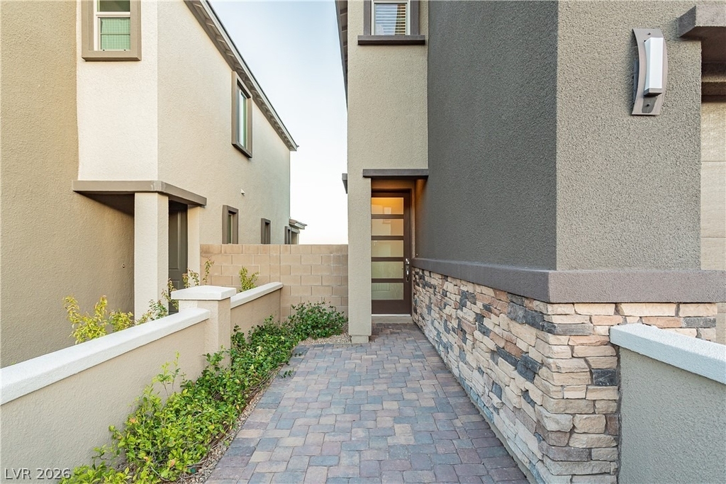 800 Ariel Heights Avenue - Photo 3