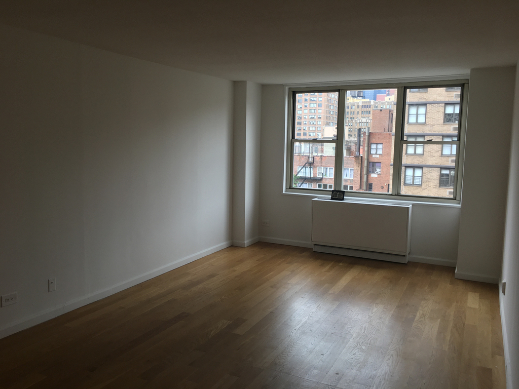 Lexington Ave/27th Street - Photo 8