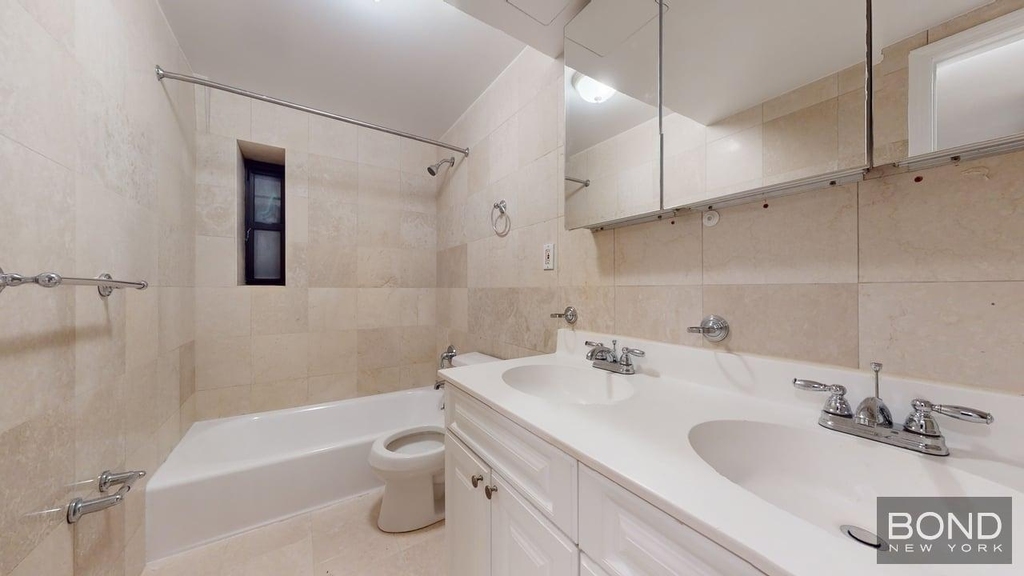 150 East 84th Street Apartment 10 - Photo 4