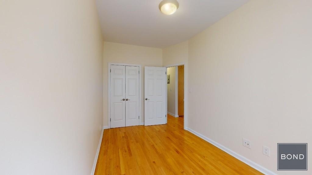 48 West 56th Street - Photo 4