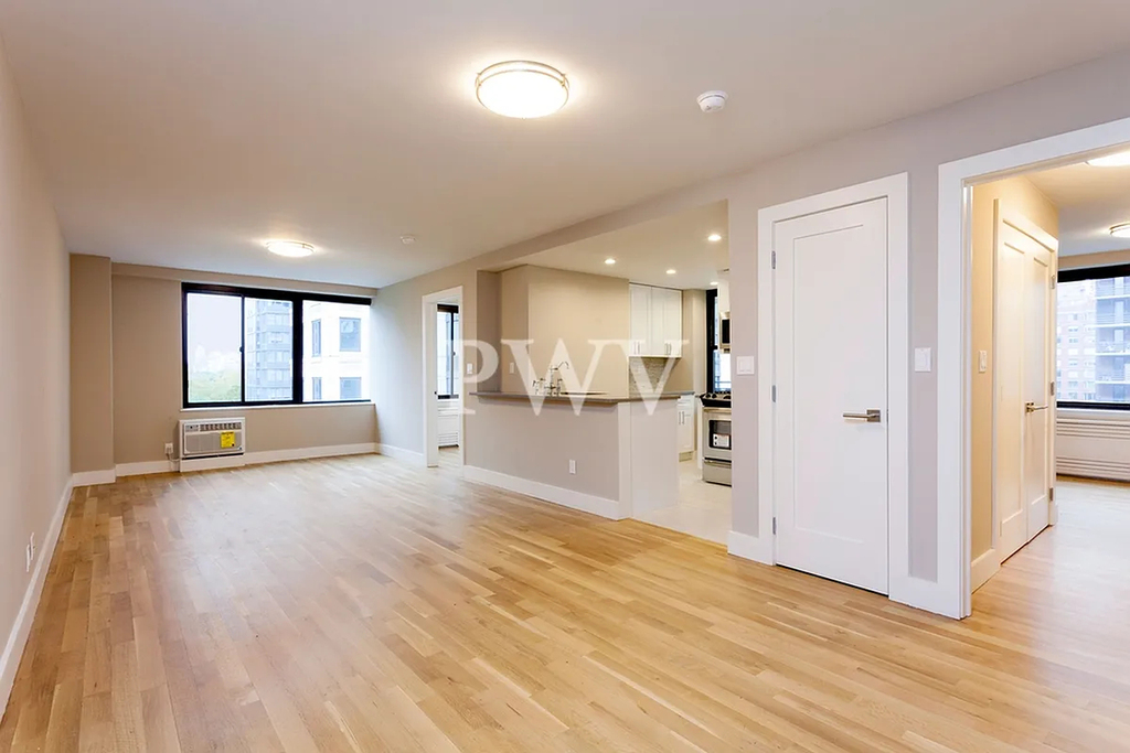 3 Bed West 97th Street  - Photo 0