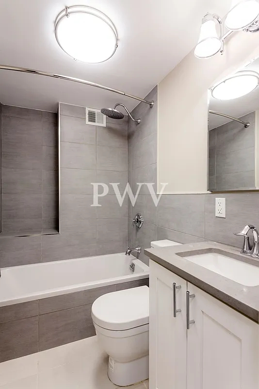 3 Bed West 97th Street  - Photo 3