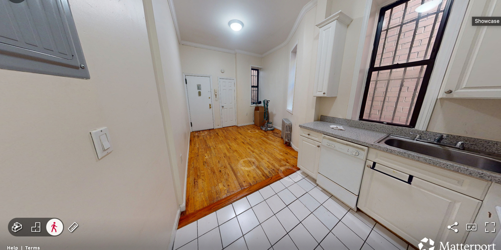 East 38th Street - Photo 2