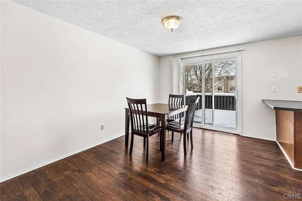 364 Cameco Circle - Photo 4