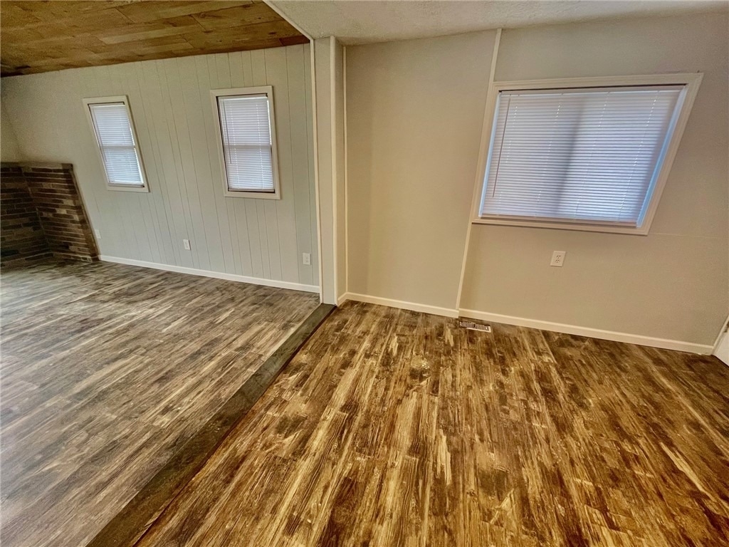 223 E Filbert Street - Photo 27