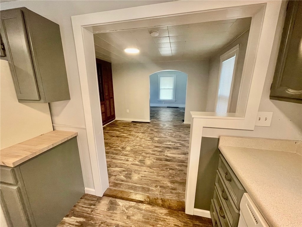 223 E Filbert Street - Photo 28