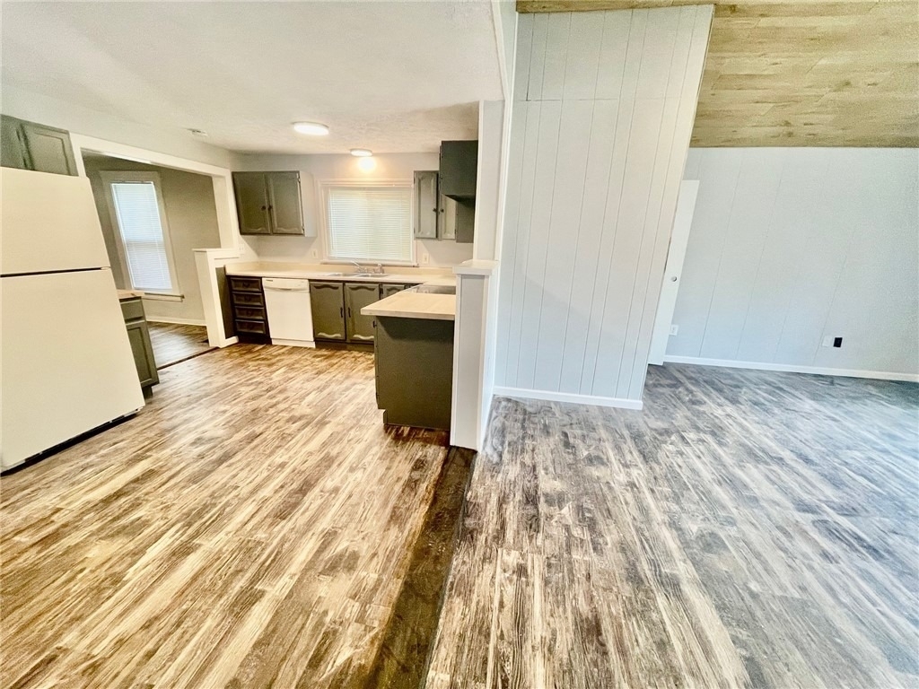 223 E Filbert Street - Photo 19