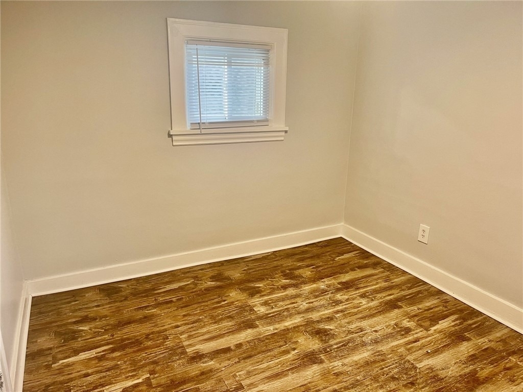 223 E Filbert Street - Photo 32