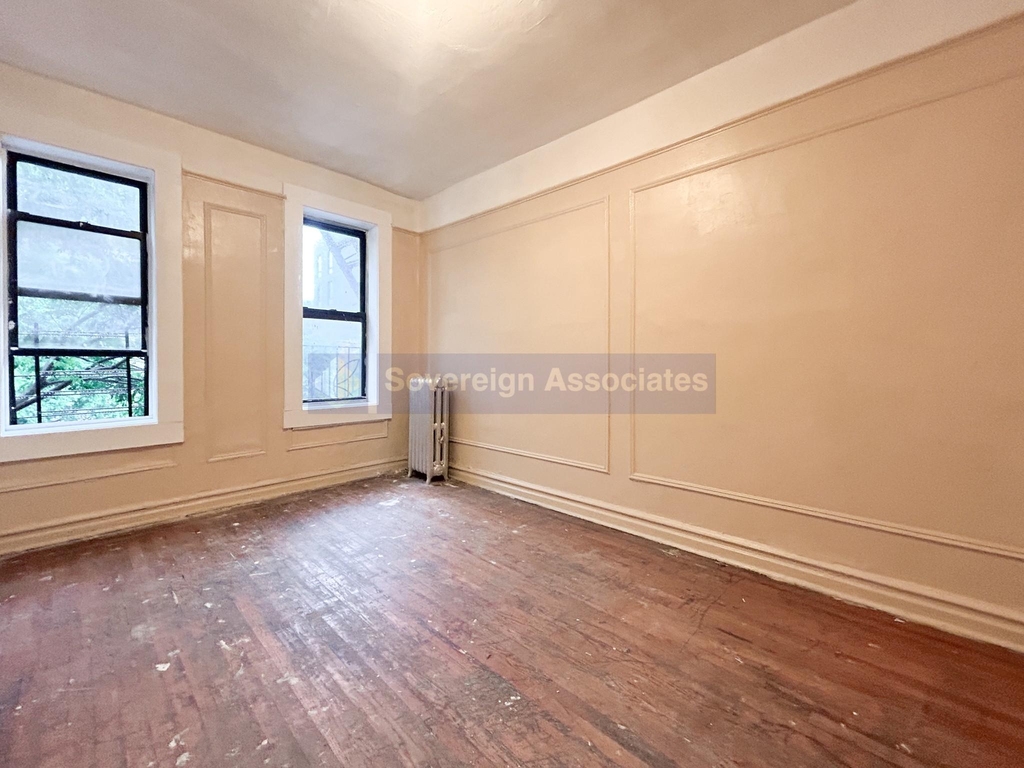 2507 Cruger Avenue - Photo 8
