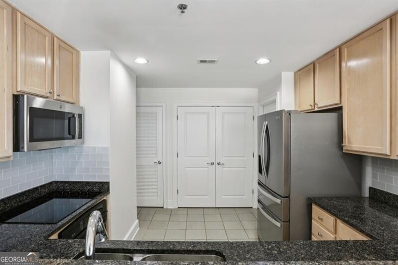285 Centennial Olympic Park Drive Nw - Photo 5