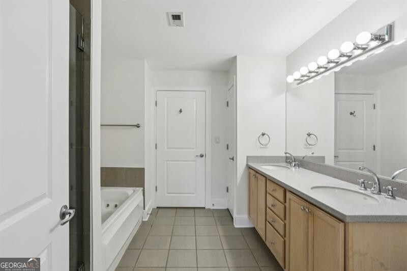 285 Centennial Olympic Park Drive Nw - Photo 12