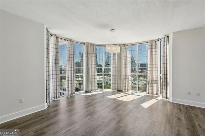285 Centennial Olympic Park Drive Nw - Photo 9