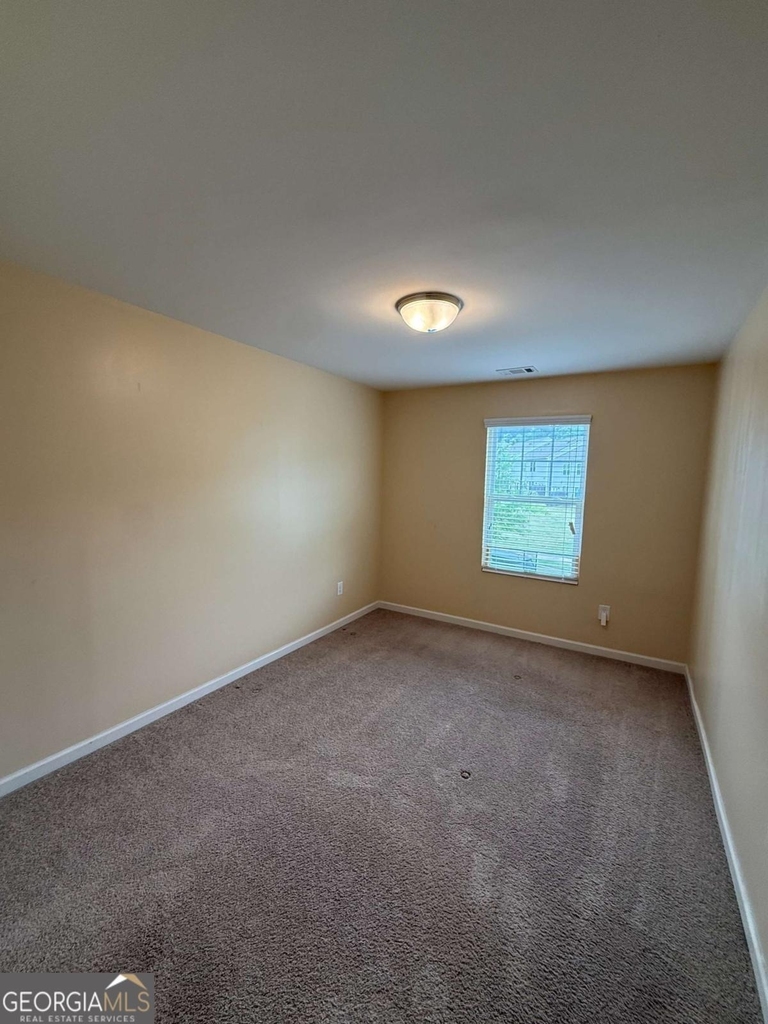2330 Mckenna Square Drive - Photo 10