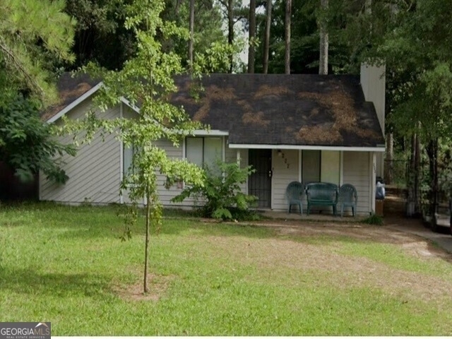 222 Peartree Lane - Photo 0