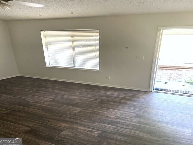 222 Peartree Lane - Photo 6