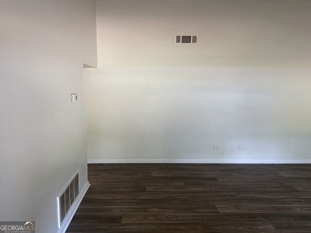 222 Peartree Lane - Photo 4