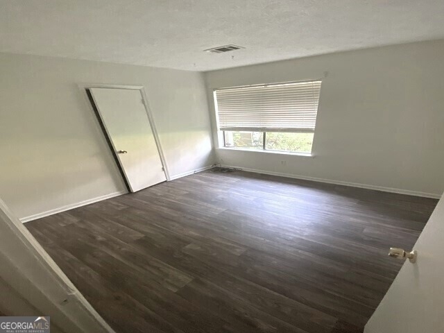 222 Peartree Lane - Photo 8