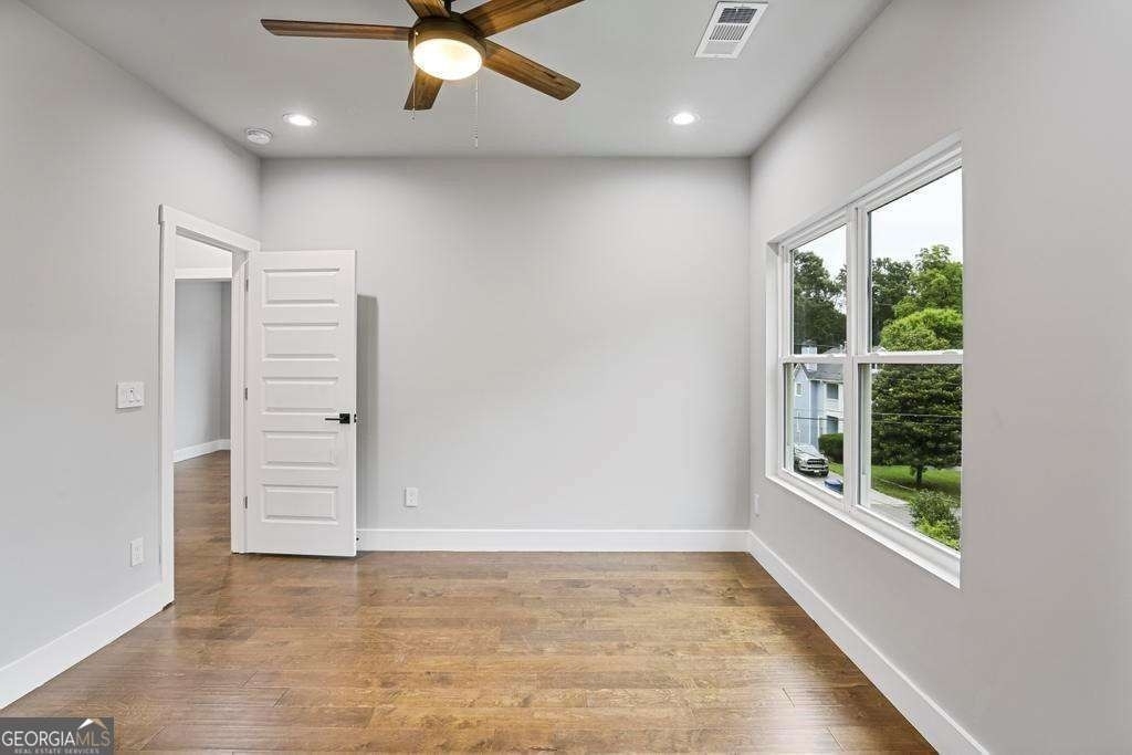 79 Adair Avenue Se - Photo 28