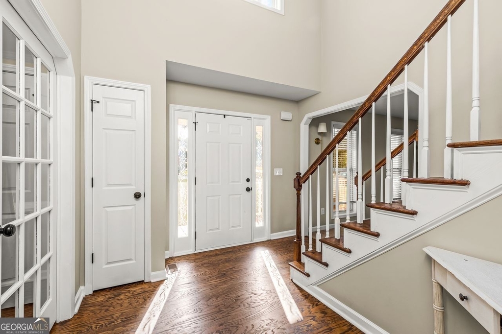 552 Magnolia Drive - Photo 6