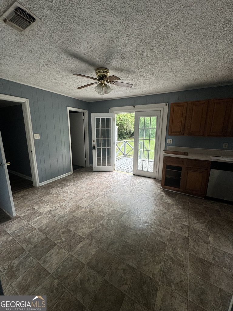 4300 Essex Road - Photo 2