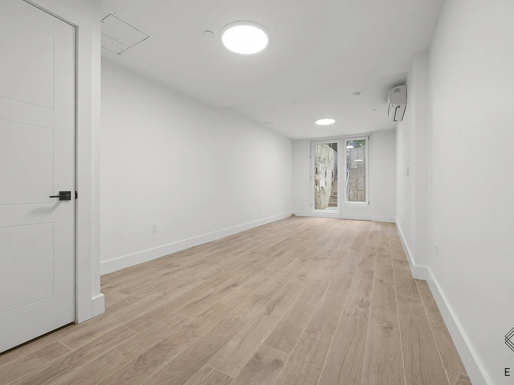 56 East 21st Street - Photo 6