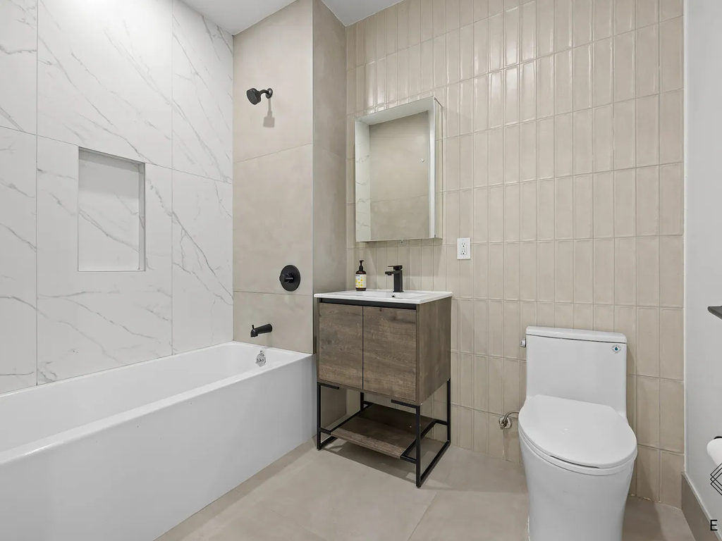 56 East 21st Street - Photo 4