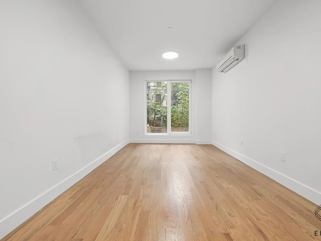 56 East 21st Street - Photo 2
