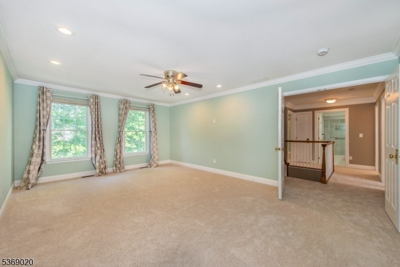 5 Savannah Court - Photo 10