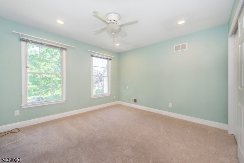 5 Savannah Court - Photo 16