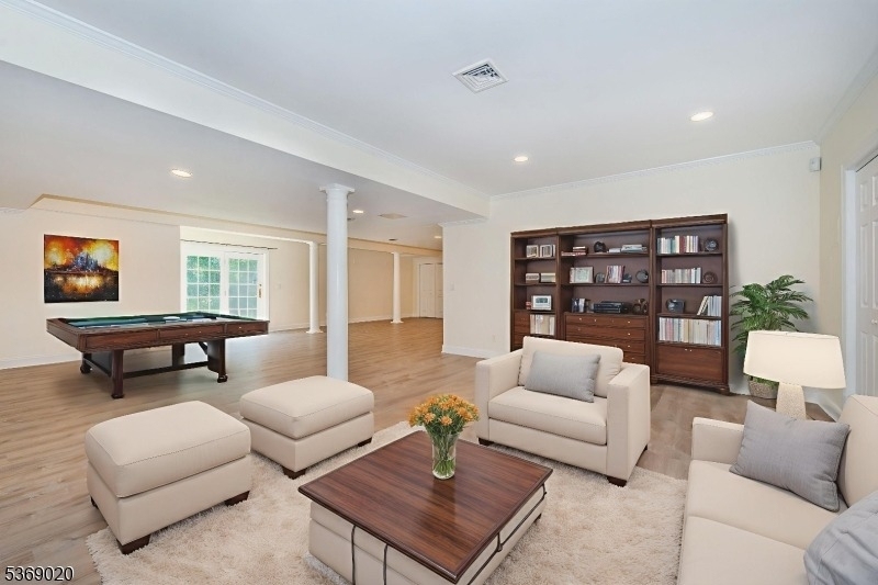 5 Savannah Court - Photo 19