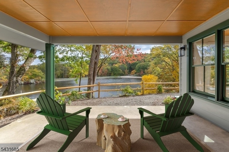 232 W Shore Dr - Photo 35