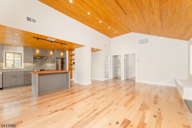 232 W Shore Dr - Photo 19