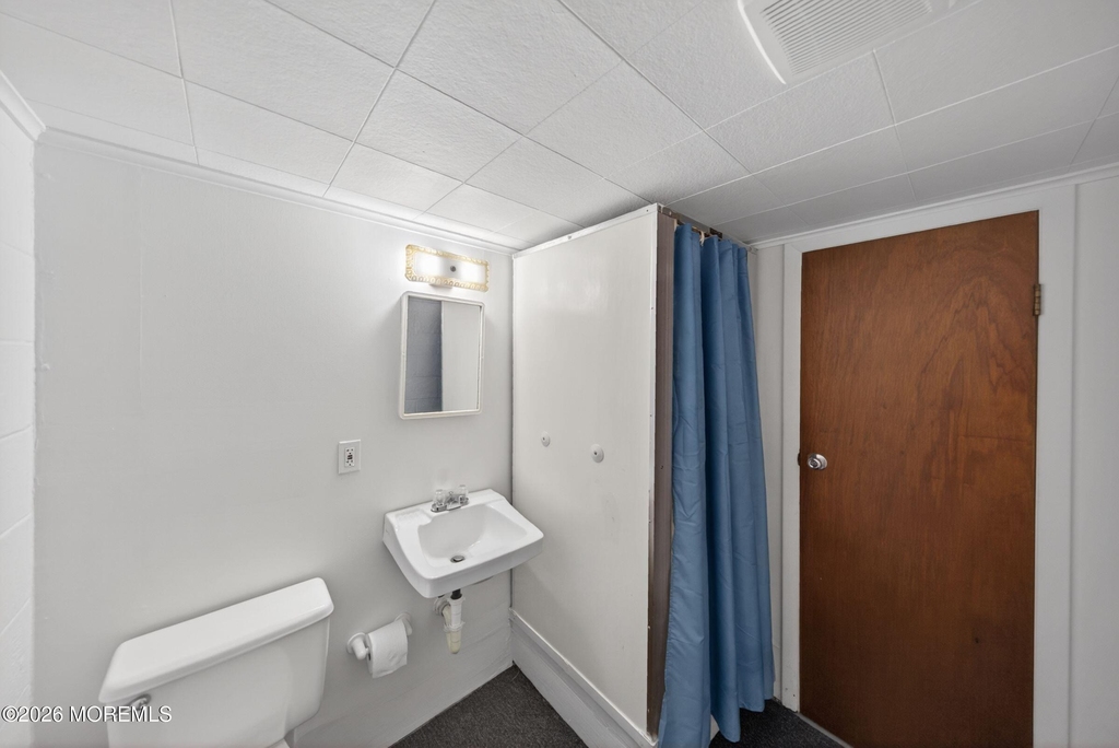 29 Demmert Avenue - Photo 22