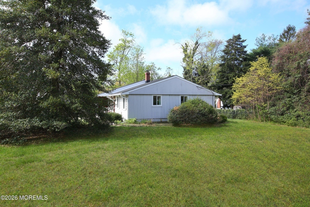 29 Demmert Avenue - Photo 3