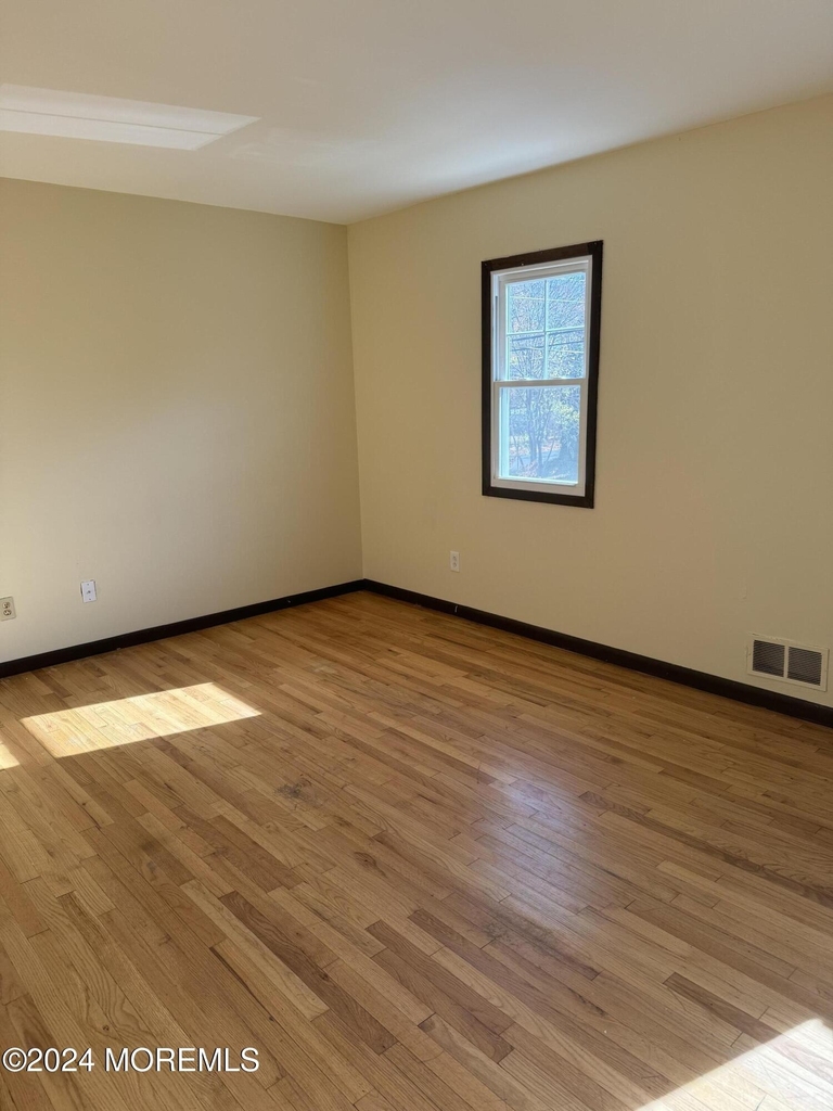 2103 Rutherford Avenue - Photo 8