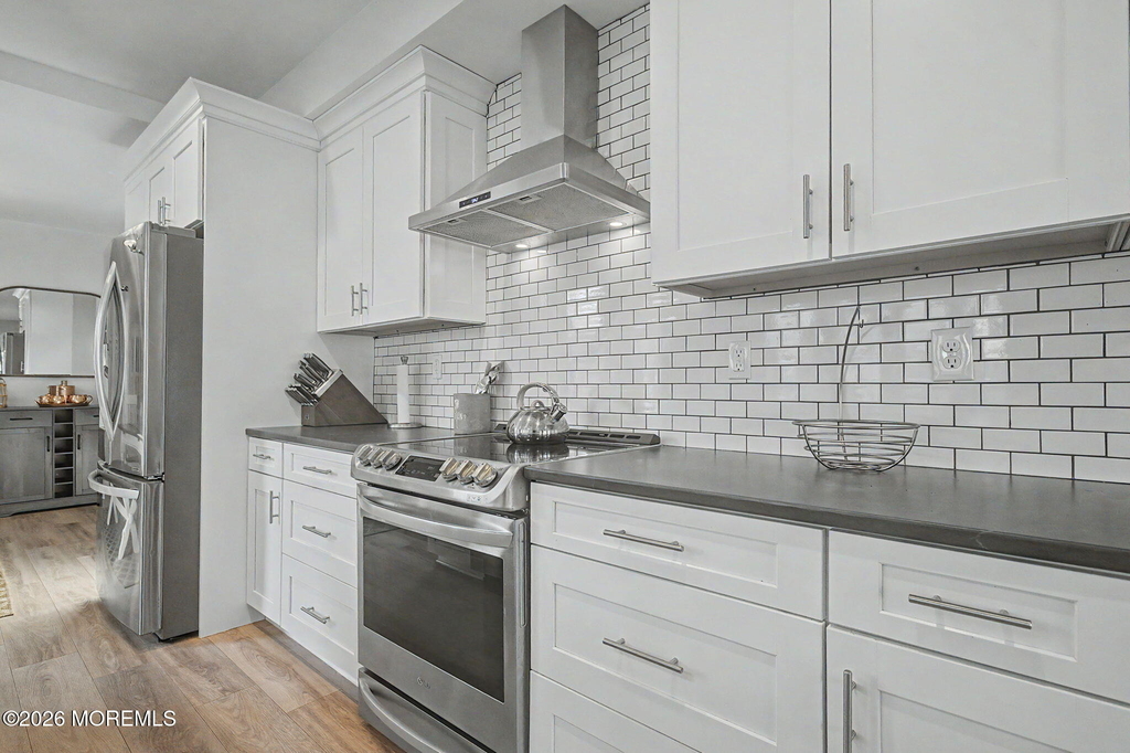 10 Center Street - Photo 5