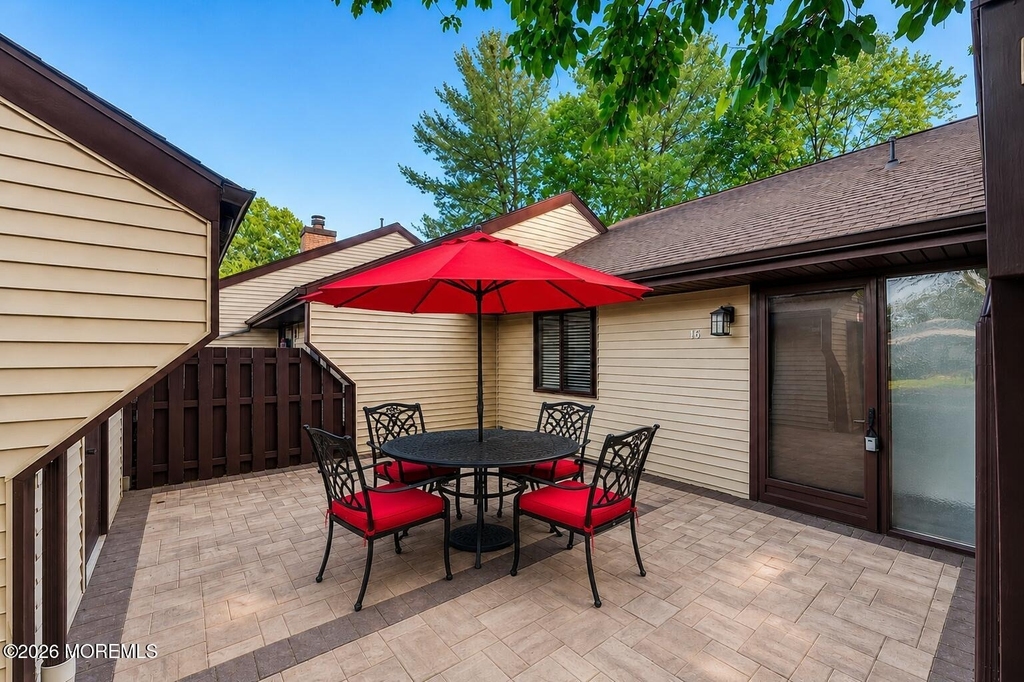 16 E Bluebell Lane - Photo 2