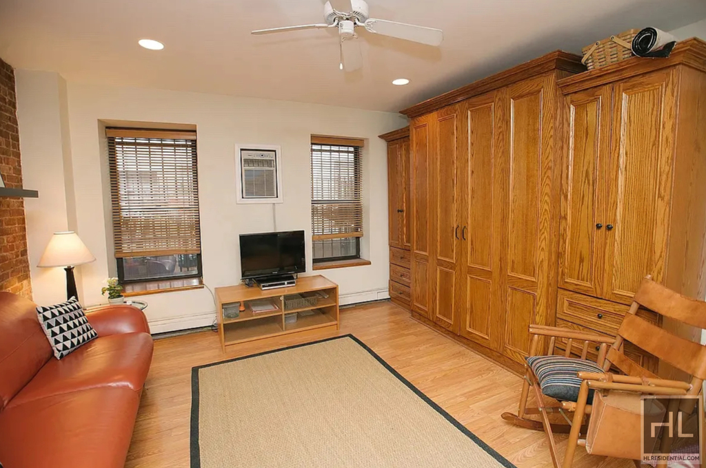 West 72 Street - Photo 3