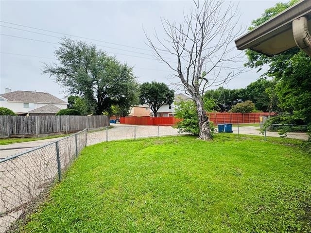8513 Kensington Drive - Photo 9