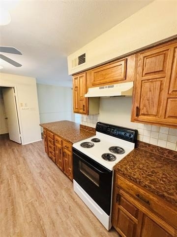 8513 Kensington Drive - Photo 1