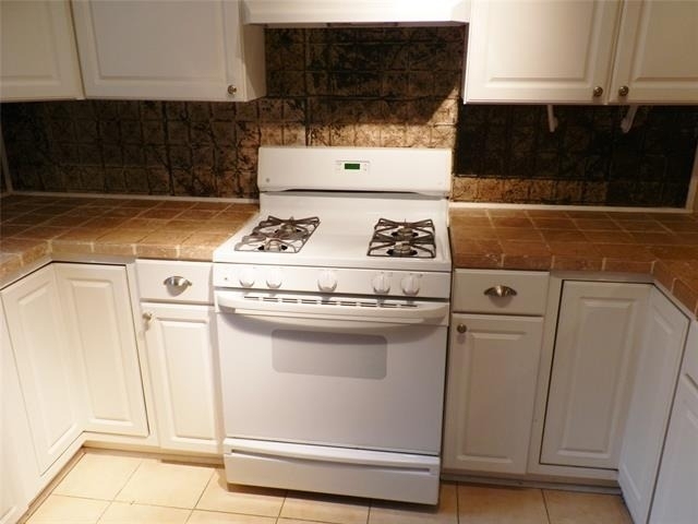 8823 San Benito Way - Photo 3