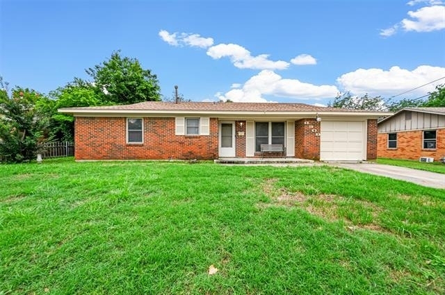 6209 Shadydell Drive - Photo 0