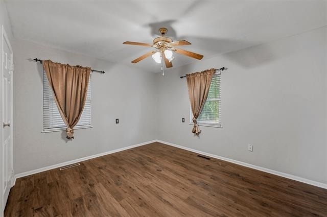 6209 Shadydell Drive - Photo 11