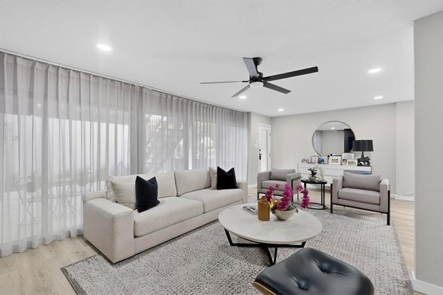5015 Thunder Road - Photo 0