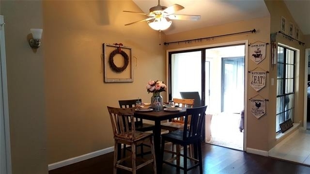 4423 Chapman Street - Photo 2