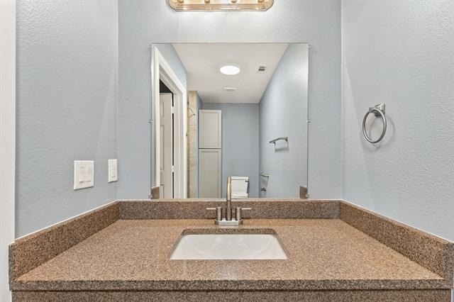 8092 County Road  604 - Photo 7