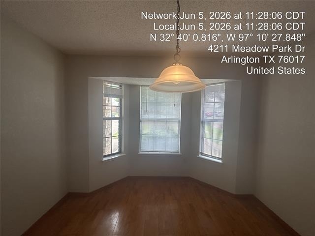 4211 Meadow Park Drive - Photo 2