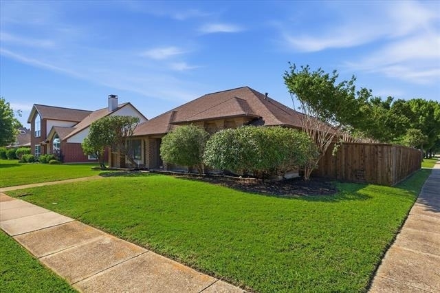 1774 Clydesdale Drive - Photo 1